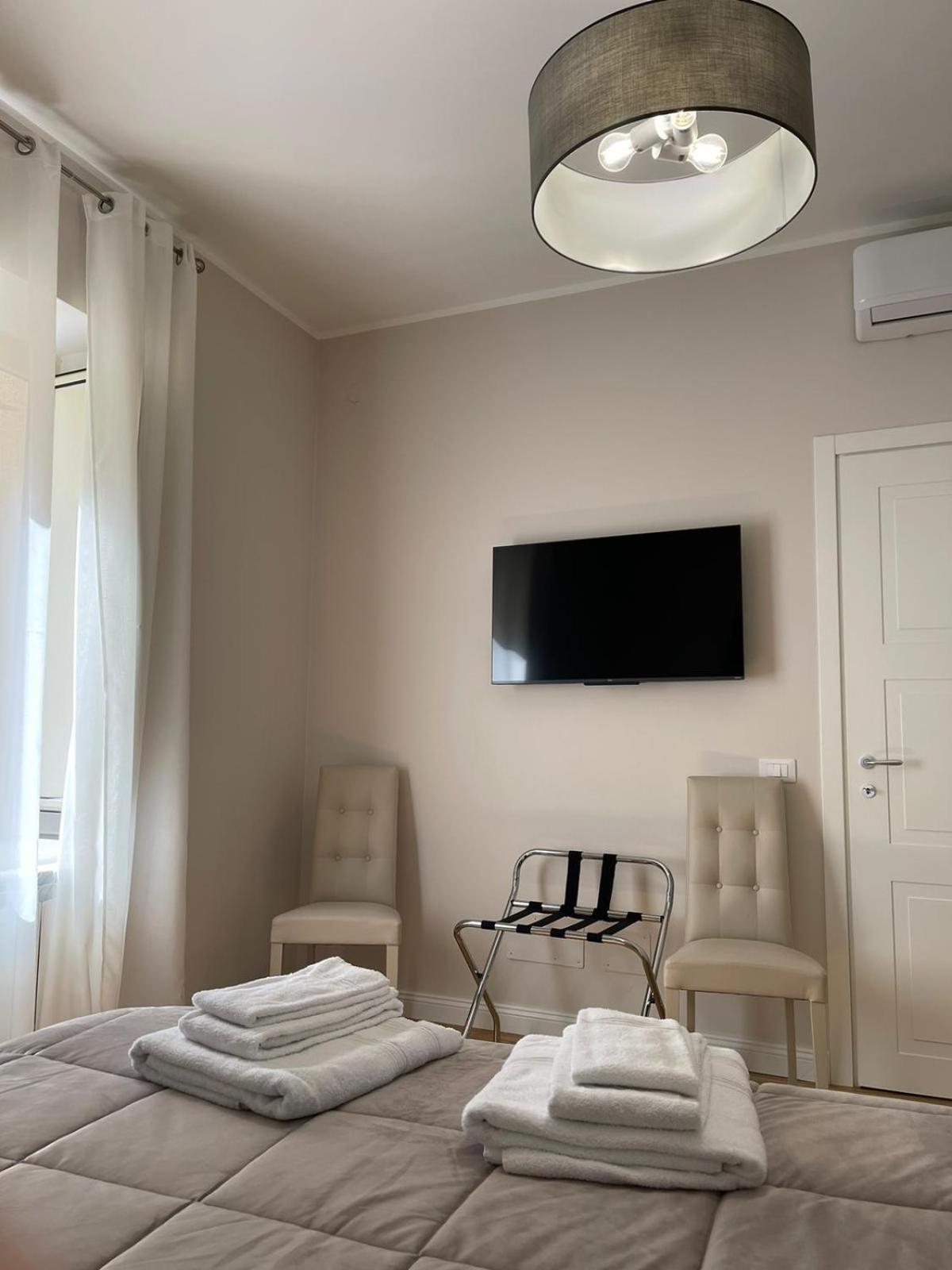 פלרמו Luxury Apartament'S Celso מראה חיצוני תמונה